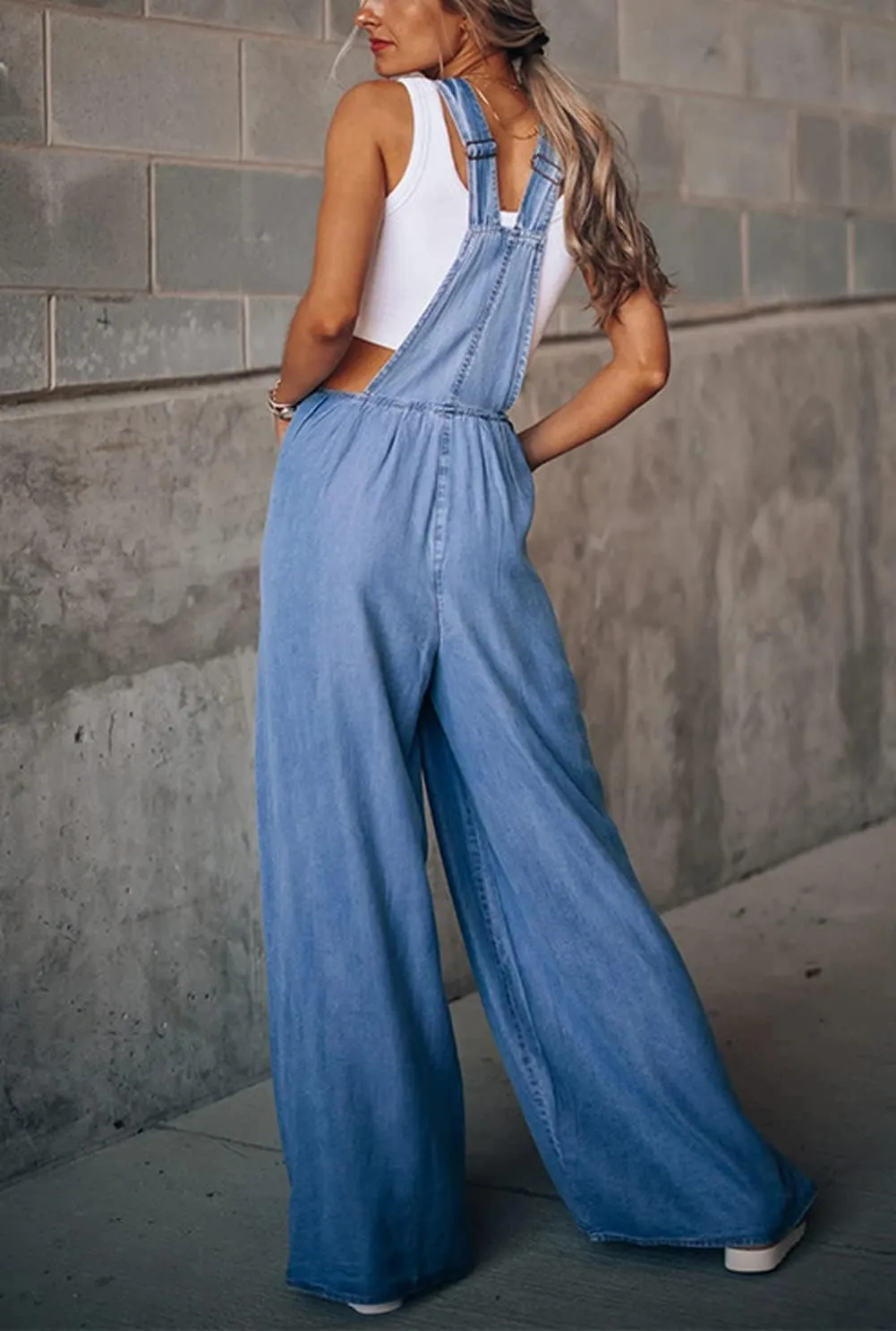 chouyatou Women's Loose Adjustable Strap Wide Leg Denim Bib Overall Jeans Pants