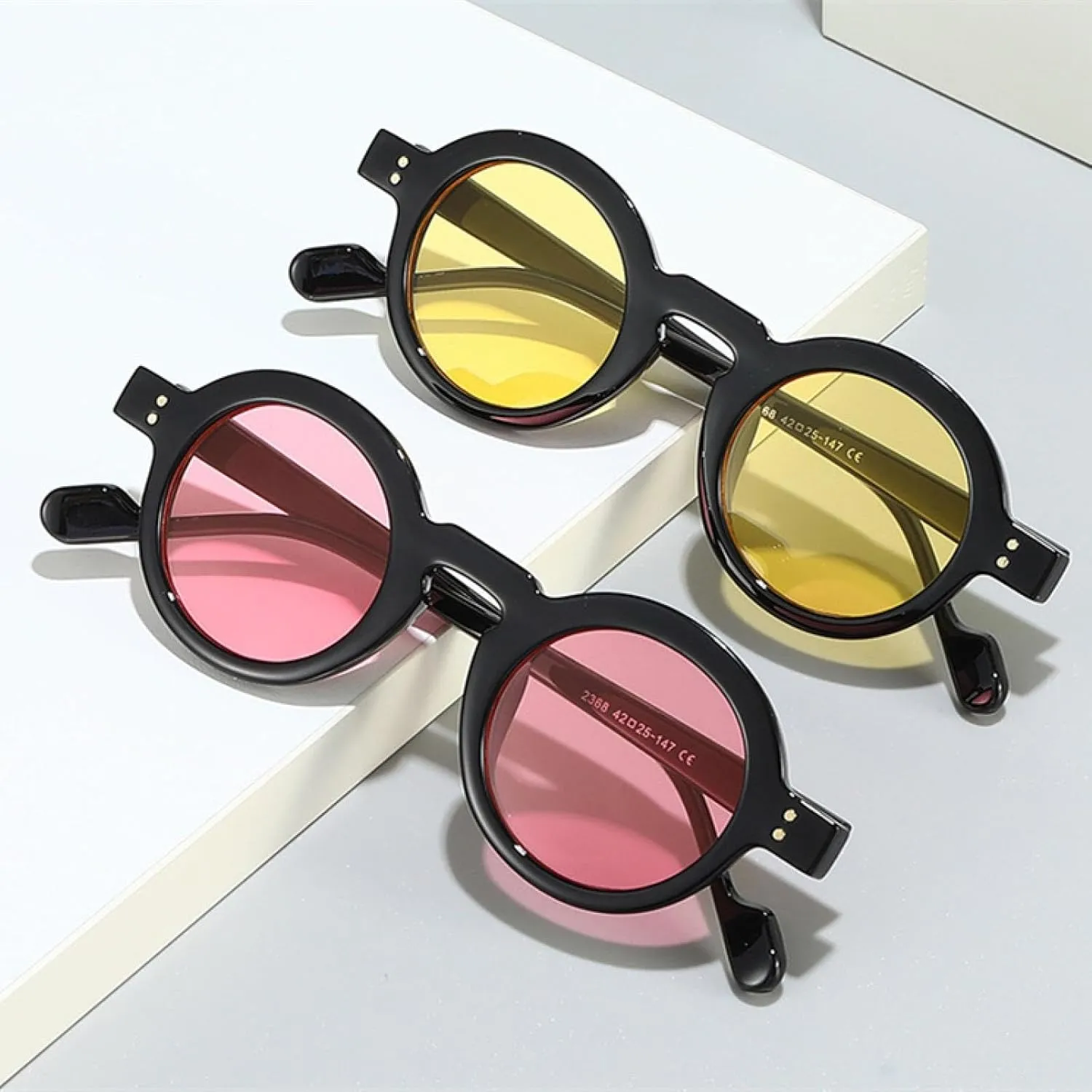 Fashion Round Sunglasses for Women Small Frame Luxury Vintage Rivets