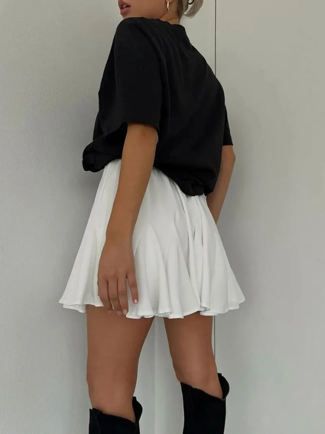 White Ruffles Pleated Mini Skirts for Women Summer Elegant Fluffy High Waist A-Line Street Short Skirt