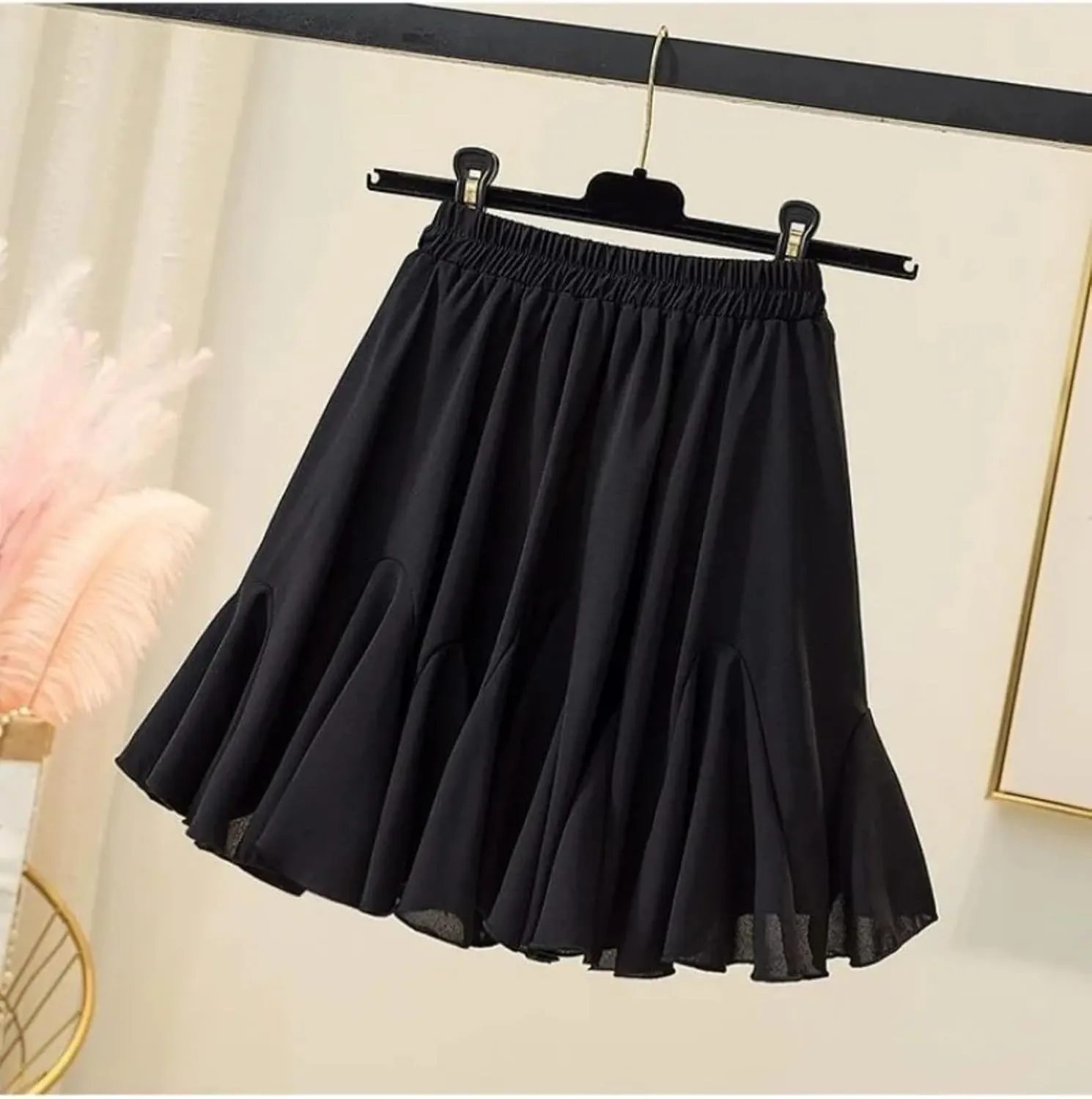 White Ruffles Pleated Mini Skirts for Women Summer Elegant Fluffy High Waist A-Line Street Short Skirt